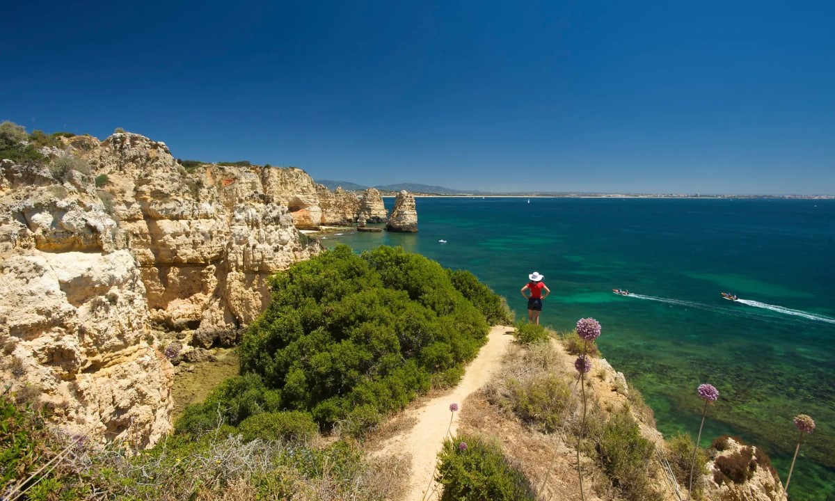Portimão: Walking in the West Algarve